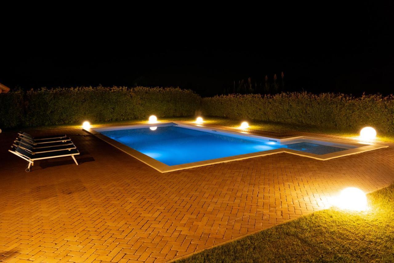 Agriturismo Casa Chiara Latina Exteriér fotografie